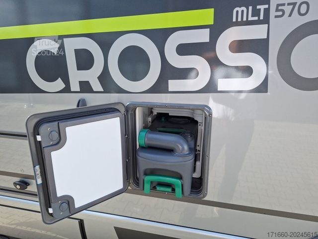 Ημιενσωματωμένο αυτοκινούμενο τροχόσπιτο HYMER/ERIBA ML-T CrossOver 570 Winter Paket, Leder, AHK