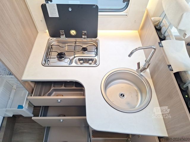 Camping-car semi-intégré CARADO T 328