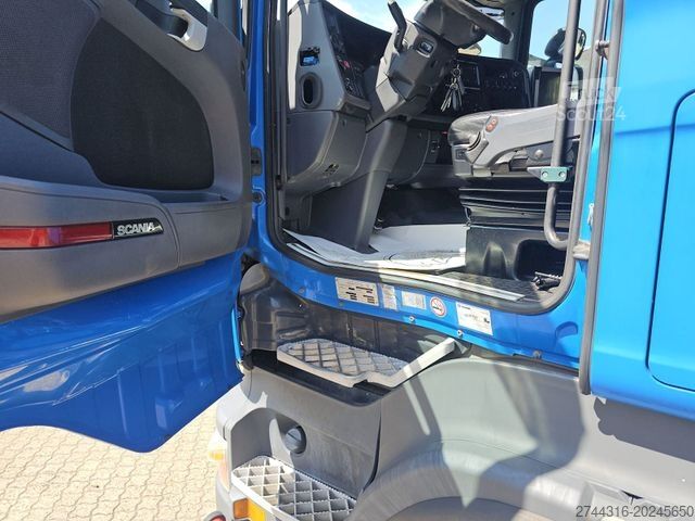 Camion scarrabile SCANIA R560