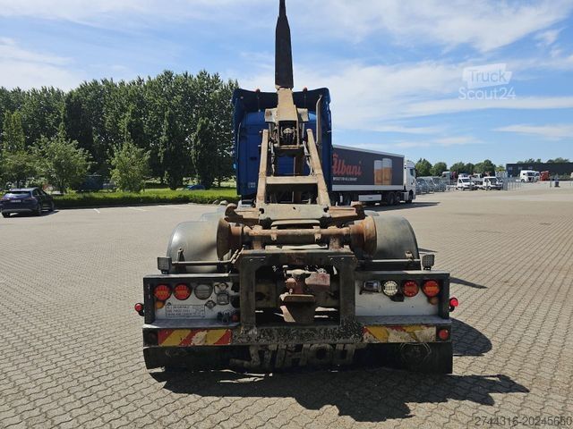 Camion scarrabile SCANIA R560