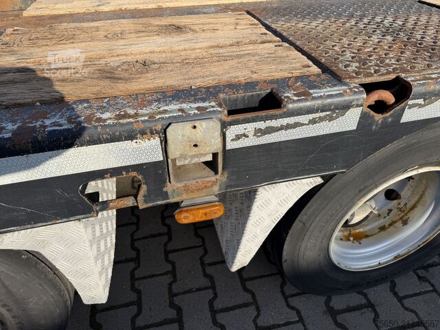 Remorque porte-engins surbaissée Schwarzmueller T3  3 Achs Tiefladeranhänger