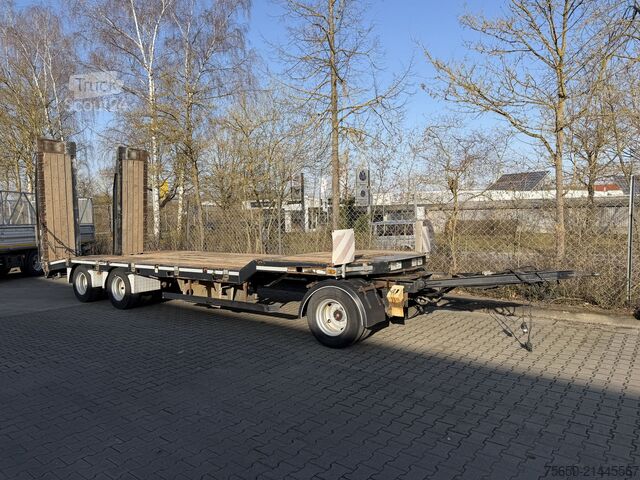 Remorque porte-engins surbaissée Schwarzmueller T3  3 Achs Tiefladeranhänger