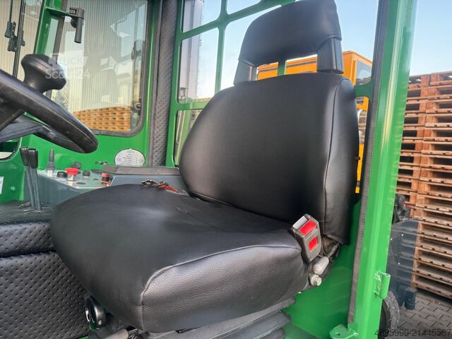 Négyirányú targoncát Combilift C4000 / Diesel / Good condition