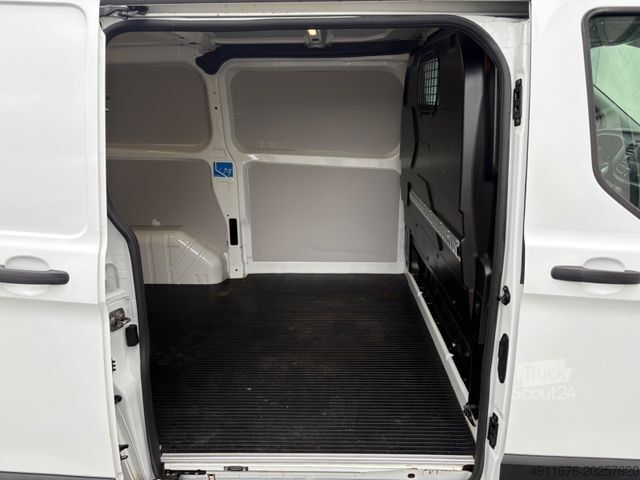 Minibussi FORD Transit Custom Kasten 300 L1, Auto.,Standheizung