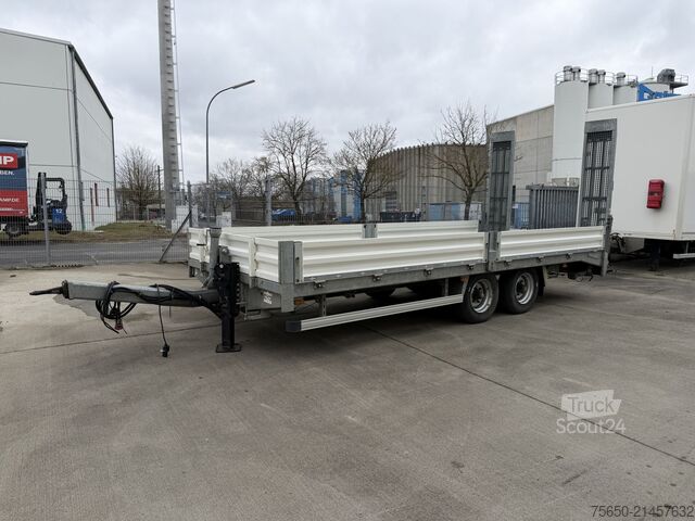 Prikolica z nizko platformo  tt  Tandemtieflader, hydr. Rampen, wenig Benutzt