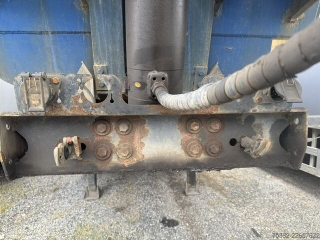 Tippsemitrailer KEMPF 3 Achs Halfpipe Alu 28 m³ SAF Lift