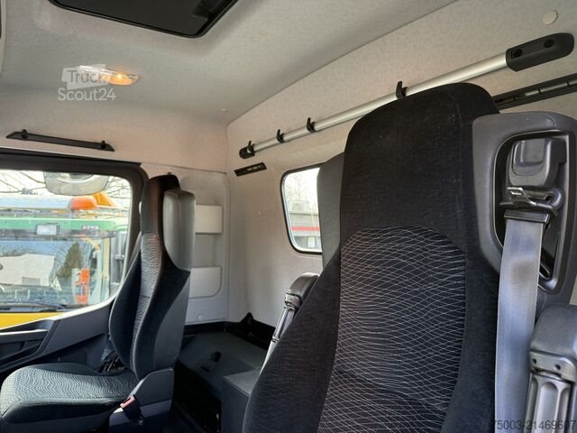 Kiepwagen Mercedes-Benz Arocs 3243 K 8X4 Haken Hyva