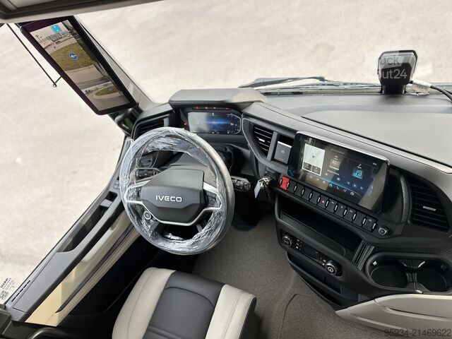 Standart çekici ünitesi Iveco S-WAY 580 ADR