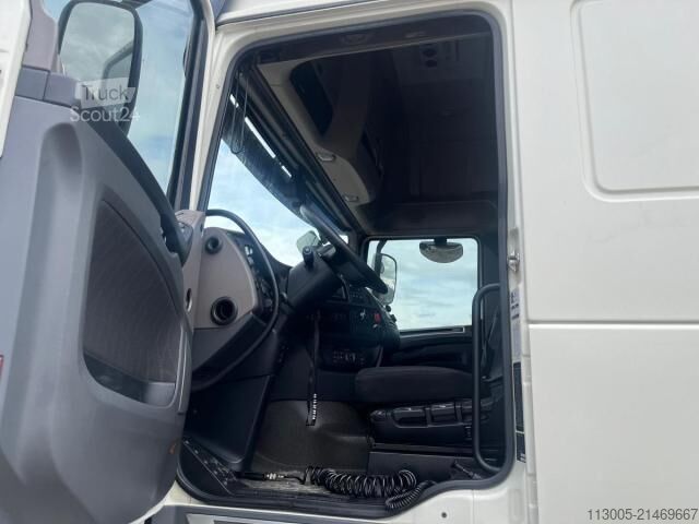 Стандартный седельный тягач DAF XF 530