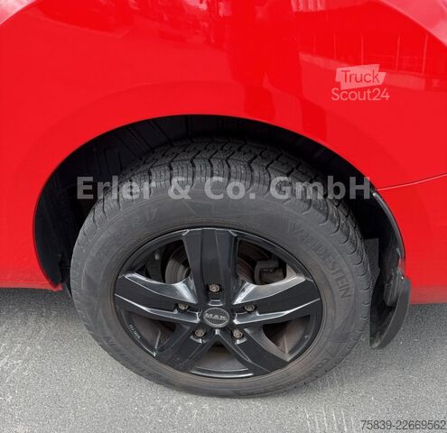 Panelová dodávka FORD Transit Custom Kasten 300 L2 Trend, Klima, AHK