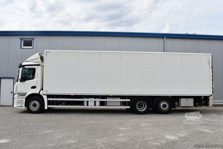 Camión caja MERCEDES-BENZ Antos 2535 6x2 E6 Koffer LBW