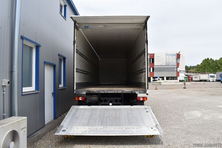 Camión caja MERCEDES-BENZ Antos 2535 6x2 E6 Koffer LBW