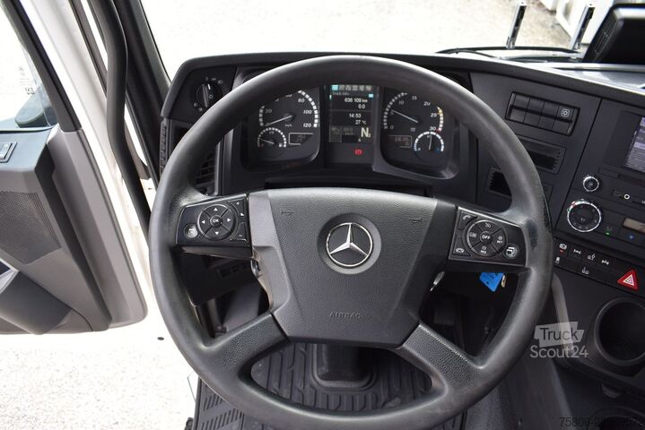 Camión caja MERCEDES-BENZ Antos 2535 6x2 E6 Koffer LBW