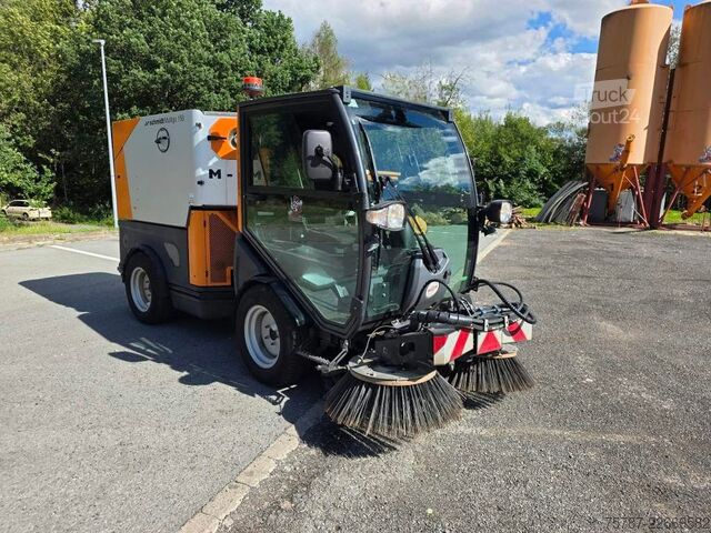 Barredora de calzadas SCHMIDT Schmidt Aebi Flexigo150,Besen,Streuaufbau,Schild
