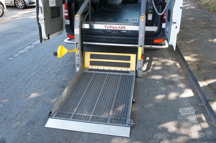 Minibús MERCEDES-BENZ Sprinter 313 CDi L2H2 Triflex Air Rollstuhl 95KW