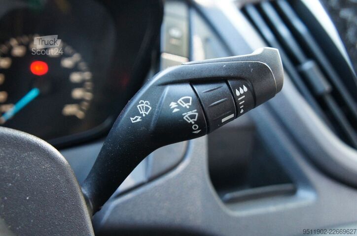 Bestelwagen met verhoogd dak FORD Transit 2.0 TDCi L2H2 Klima Navi Tempom. Sitzhei
