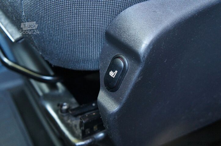 Bestelwagen met verhoogd dak FORD Transit 2.0 TDCi L2H2 Klima Navi Tempom. Sitzhei
