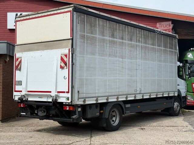 Tovorno vozilo s ravno platformo in ponjavo MERCEDES-BENZ 1524L Atego, Edscha, Lbw