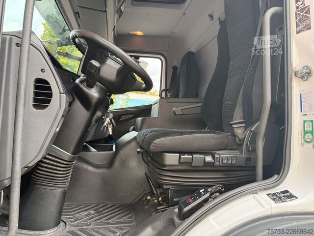Tovorno vozilo s ravno platformo in ponjavo MERCEDES-BENZ 1524L Atego, Edscha, Lbw