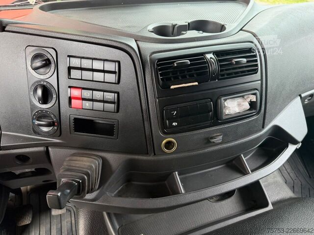 Tovorno vozilo s ravno platformo in ponjavo MERCEDES-BENZ 1524L Atego, Edscha, Lbw