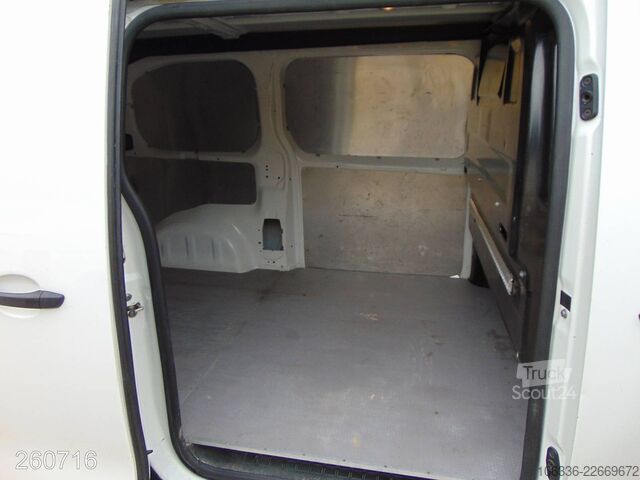 Панельний фургон PEUGEOT Expert 1.6 BlueHDI 95 L2 -KLIMA-