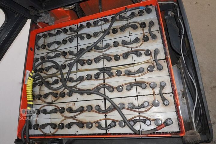 Heftruck Linde E 35/600 H 388