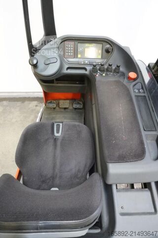 Chariot à mât rétractable Linde R 14 1120