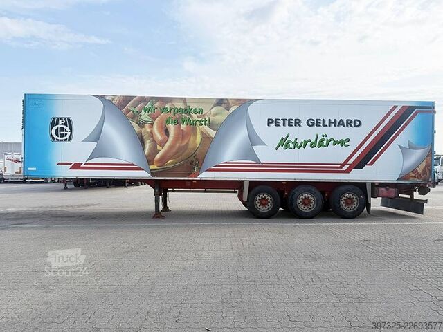 Chladírenská/mrazírenská přeprava Schmitz Refrigerated trailer / Kühlauflieger