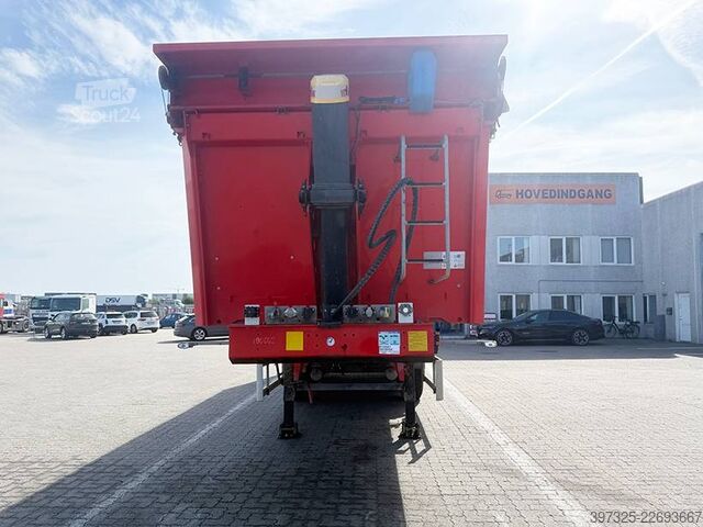 Avfallsbil Kässbohrer Tipper / Alukastenmulde Kipper