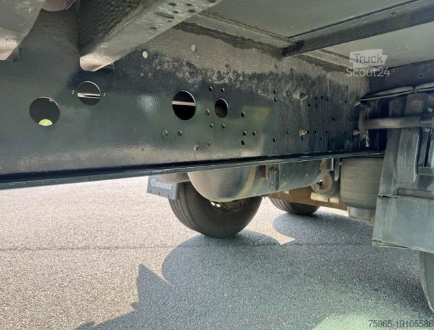 Open semitrailer with tarp  Other KAESSBOHRER  MAXIMA   DRUM BRAKES     SLID