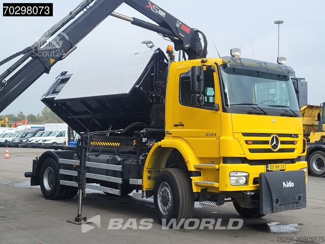 Sklápěč s jeřábem Mercedes Axor 2124 Axor 4X4 8m3 Tipper HIAB 122 B-2 HIDU...
