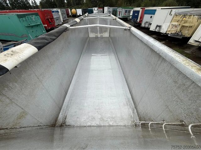 Teherautó Stas S300CX 6068KG ALU Klep/deuren Liftas APK 07/2026