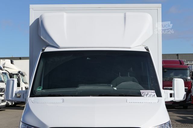 Car carrier van ALGEMA MB Autotransporter Moetefindt Funk Seilwinde