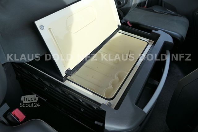 Tractora standard RENAULT T 460 High Cab 2-Tank Kühlbox Euro 6