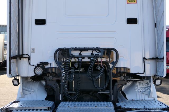 Car carrier truck SCANIA R450 TopLine Autotransp. Kässbohrer