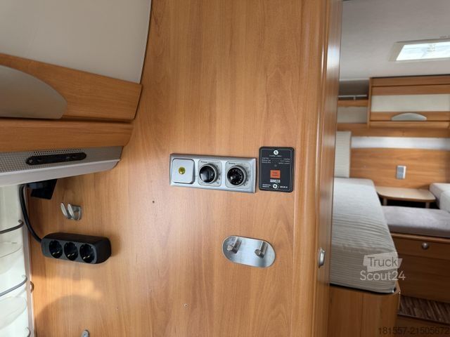Integraal camper HYMER/ERIBA B-Klasse SL B-SL 674 3,0 Ltr. SAT+TV, Solar,