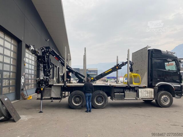 кран-манипулятор на шасси грузовика Mercedes-Benz arocs
