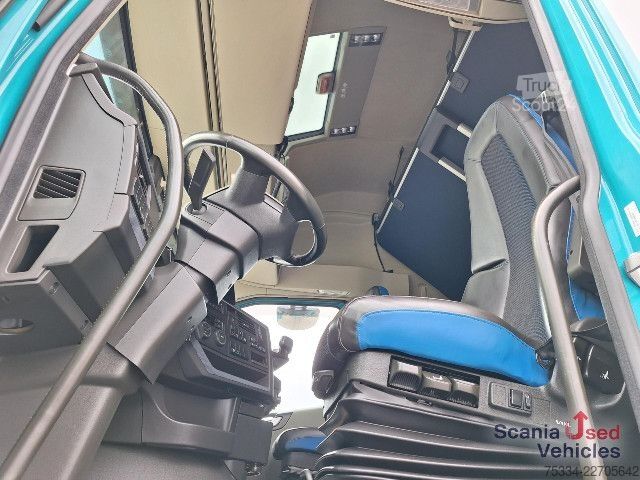Стандартен влекач Volvo FH 540 6x2 XL TOP verstellbare SKP NAVI 2Tanks