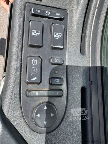 Коммерческий автомобиль MAN TGM  13.240 4x4BL Palfinger Kran 3 S Kipper Klima