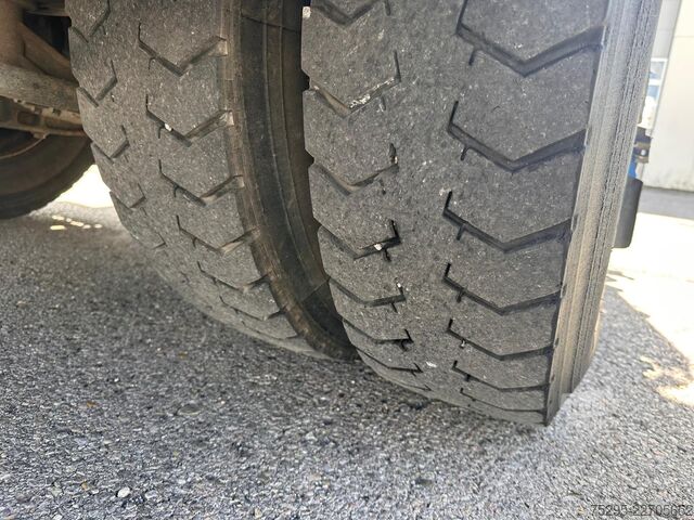 Коммерческий автомобиль MAN TGM  13.240 4x4BL Palfinger Kran 3 S Kipper Klima