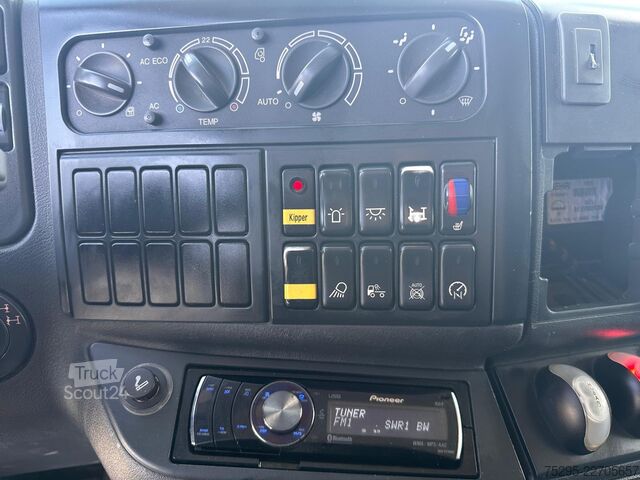 Коммерческий автомобиль MAN TGM  13.240 4x4BL Palfinger Kran 3 S Kipper Klima