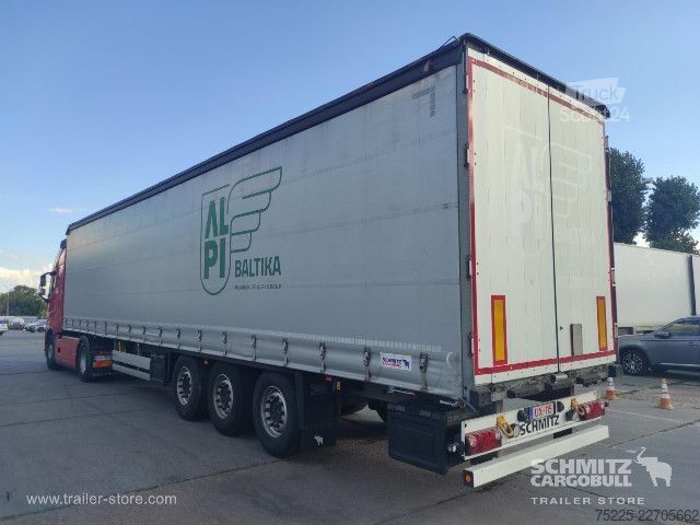 Öppen semitrailer med kapell Schmitz Cargobull Curtainsider Standard