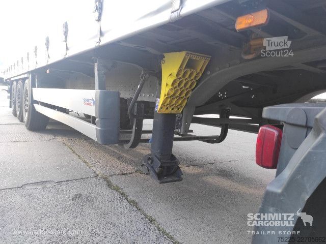 Öppen semitrailer med kapell Schmitz Cargobull Curtainsider Standard