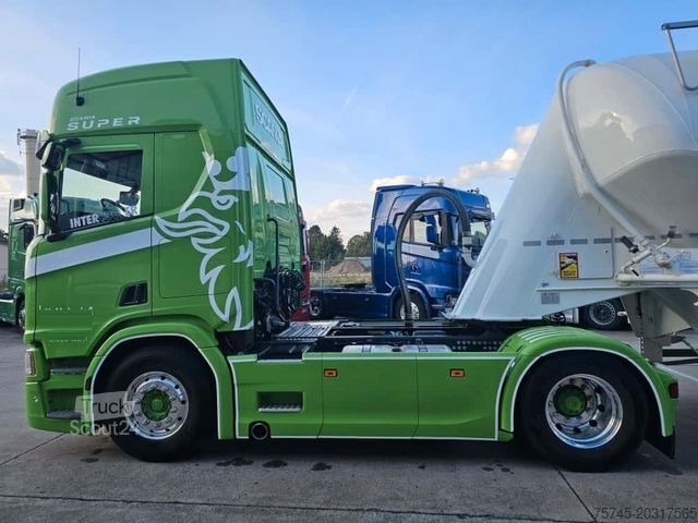 Стандартный седельный тягач SCANIA R 460*SPITZER SILO*WENIG KM*ACC*KOMPRESSOR*TOP