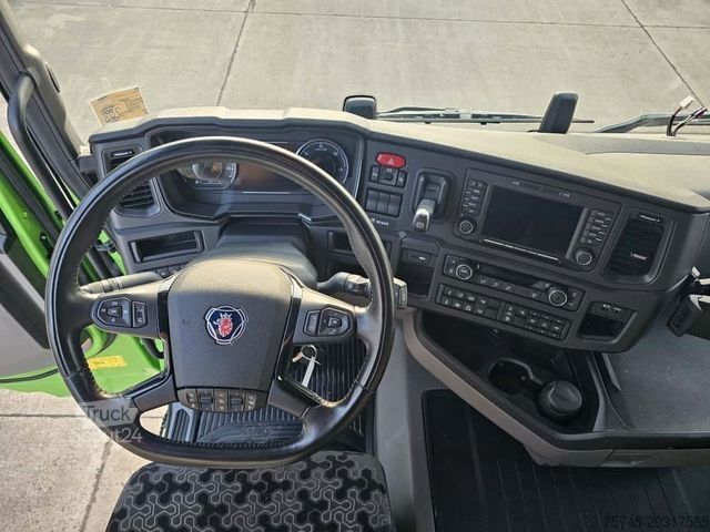 Стандартный седельный тягач SCANIA R 460*SPITZER SILO*WENIG KM*ACC*KOMPRESSOR*TOP