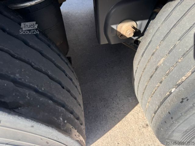 Öppen semitrailer med kapell KÖGEL SN24 * * 2 X LIFTACHSE * SAF * GUT BETREIFT