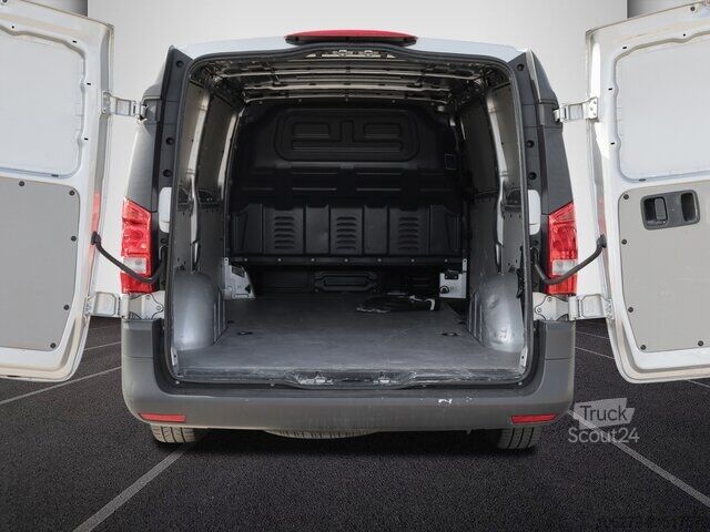 Van Mercedes-Benz eVito 111 KA,lang,3 Sitzer,Heckflügeltüren