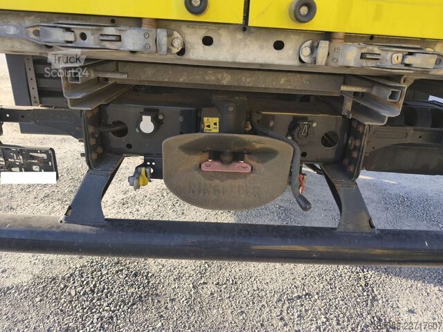 Koffer MAN TGL 8.220 4x2 Euro 6D Möbel Koffer AHK Portaltü...