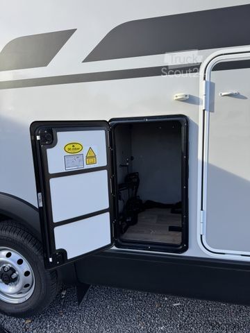 Półzintegrowany kamper Crosscamp EXPDN Teilintegriert T 7.4 E