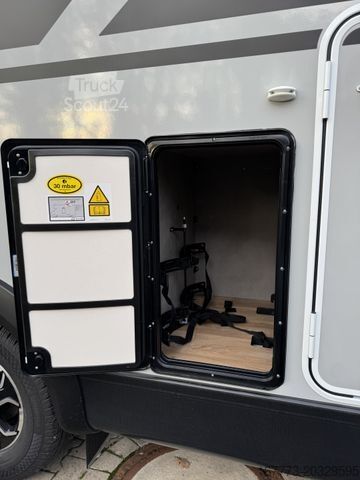 Half-integraal camper Crosscamp EXPDN Teilintegriert T 7.4 E "Automatik"